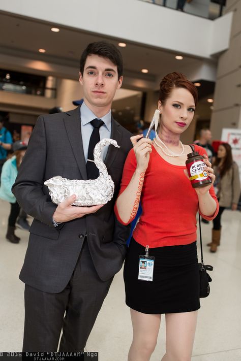 Sterling Archer and Cheryl Tunt Archer Cosplay, Cheryl Tunt, Archer Costume, Archer Tv Show, Couple Cosplay, Fandom Jokes, Epic Cosplay, Halloween Cosplay, Couples Costumes