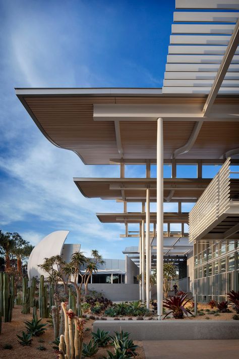 Idea 1024389: Newport Beach Civic Center and Park by Bohlin Cywinski Jackson in Newport Beach, United States Civic Center Architecture, Bohlin Cywinski Jackson, College House, Garden Pavilion, Clerestory Windows, Roof Architecture, Stone Cladding, Civic Center, Space Architecture