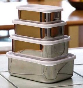 stainless-steel-food-containers Reusable Containers, Stainless Steel Food Containers, Deli Counter, Stainless Steel Containers, Kitchen Necessities, Klean Kanteen, Plastic Food Containers, Zero Waste Living, Lunch Containers