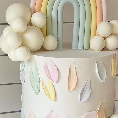 Copper Fork Cakes on Instagram: "A sweet little recreation of a past design for this first birthday 🌈 #birthdaycake #rainbowcake #firstbirthday #caketrends #kidscakes #cakereel #cakevideo #cakesofinstagram #sydneycakes" Pastel Rainbow Birthday Cake, Pastel Rainbow Cake, Rainbow Cakes, Rainbow First Birthday, Rainbow Birthday Cake, Pastel Cakes, Rainbow Rain, Birthday Inspo, First Birthday Cake