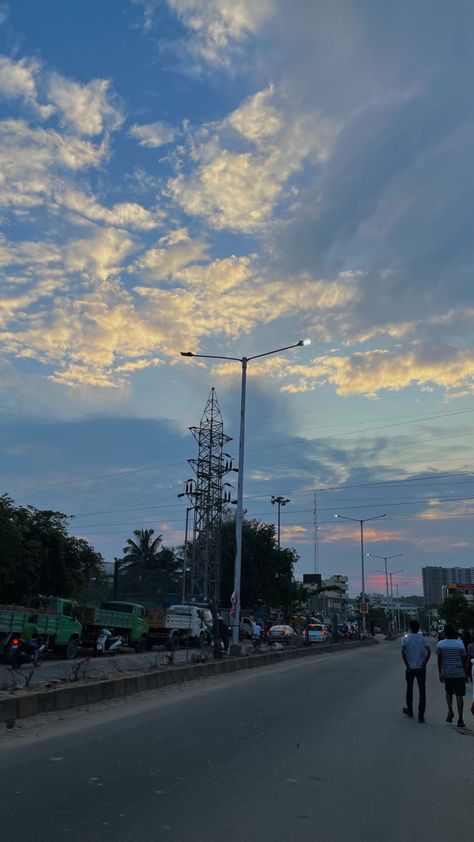 #beautifulsky radiates #goodvibes #sunset #sunsetphotography #photography #photographer #shotoniphone #apple #iphone #iphonephotography Coimbatore City Photography, Coimbatore City, Brother Status, Delhi City, Nature Vibes, Snap Ideas, Aesthetic Sunset, Instagram Frame, Beautiful Places Nature