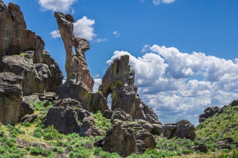 Little City of Rocks in Gooding, Idaho – It Started Outdoors Cascade Idaho, Idaho Vacation, Southern Idaho, A Short Hike, Idaho Travel, Nevada Travel, Survival Gardening, Bryce Canyon National Park, Mountain Travel