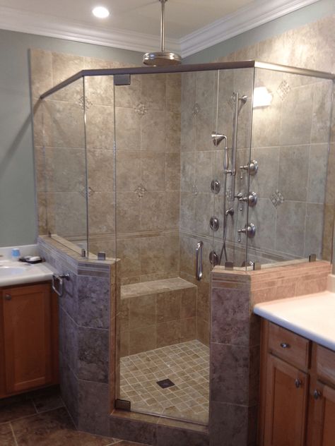 Corner Showers, Washroom Ideas, Corner Shower Doors, Shower Images, Bathroom Layouts, Washroom Design, Unique Shower, Shower Bench, Bathroom Remodel Shower