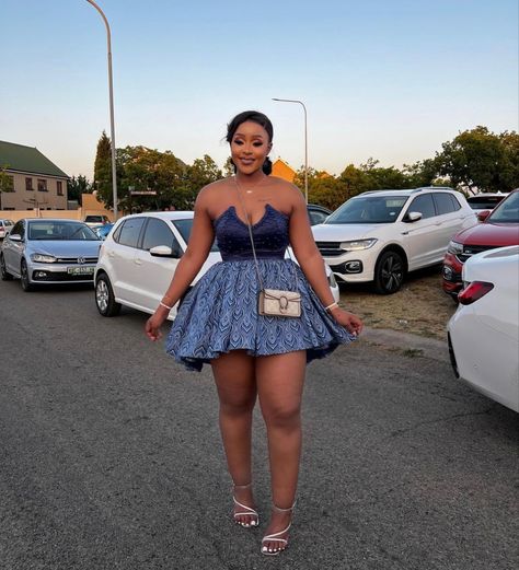 Sepedi Dresses, Corset Traditional Dress, Modern Tswana Traditional Dresses, Setswana Traditional Attire For Women, Setswana Traditional Attire, Tswana Traditional Attire For Women, South African Traditional Dresses Design, Modern South African Traditional Dresses, Tswana Traditional Wedding Dresses