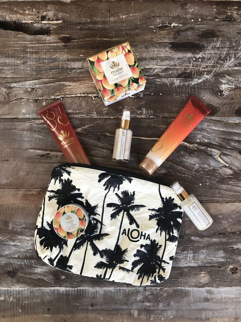 Aloha Bags, Travel Organization Packing, Eryn Krouse, Oahu Travel, Aloha Collection, Organized Packing, Beach Surf, Travel Organization, Favorite Products