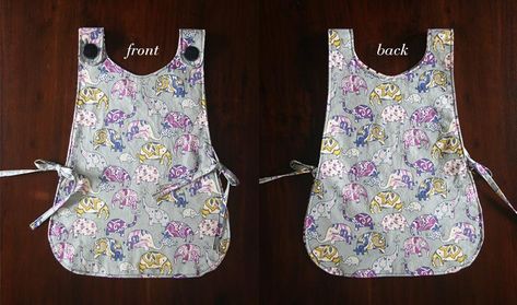 Diy Kids Art Smock, Aprons For Kids, Toddler Smock, Kids Art Smock, Smock Pattern, Kids Smock, Apron Pattern Free, Diy Kids Art, Toddler Apron