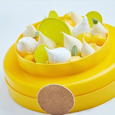 Mango Entremet, Award Winning Desserts, Antonio Bachour, Michelin Chef, Fruit Pastries, Mango Cake, 3d Cakes, Mango Coconut, Beautiful Desserts