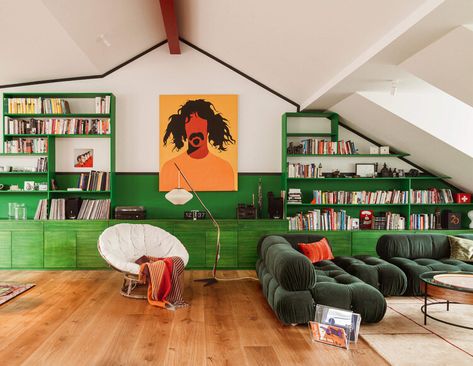 This Berlin apartment shows how saturated colours can be used to zone an open-plan home — ELLE Decoration UK Indonesian Design, Penthouse Interior, Berlin Apartment, Colorful Interior, Floor Sitting, Open Plan Living Room, Apartment Renovation, Elle Decoration, Architecture Awards