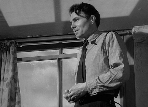 Odd Man Out (1947)  James Mason James Mason, Classic Hollywood, Screen Shot, Old Hollywood, Hollywood, Google Search, Film