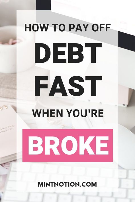 How to pay off debt fast even on a small income. Learn how to get out of debt quickly and start living your debt-free life. No matter where you are on your debt-free journey, creating a budget and a debt repayment plan is the first step in helping you get out debt fast. Click through to find out tips and tricks to pay off debt quickly even on a low income. #debtfree #payoffdebtpast #savemoney Clear Debt, Pay Debt, Debt Payoff Plan, Debt Payoff Printables, Debt Reduction, Debt Freedom, Debt Free Living, Paying Off Credit Cards, Debt Repayment