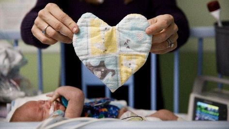 Cloth hearts were given to all NICU families earlier this month as part of a new program at Rush to help strengthen the bond between parents and their preemies during these often-tumultuous hospital stays. Womens Group Activities, Itty Bitty Baby, Hospital Stay, Neonatal Intensive Care Unit, Charity Project, Preemies, Preemie Babies, Strong Family, Premature Baby