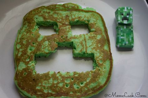 Minecraft Cake and Other Birthday Party Theme Ideas Minecraft Pancakes, Birthday Cake Minecraft, Minecraft Themed Party, Minecraft Party Invitations, Ideas For Minecraft, Minecraft Party Games, Minecraft Party Food, Minecraft Birthday Party Ideas, Minecraft Party Favors