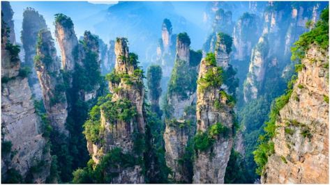 China’s Amazing Stone Pillars Inspired the ‘Avatar’ Scenery Tianzi Mountains, Chinese Mountains, Zhangjiajie, Lijiang, Kunming, Strange Places, The Tourist, Boracay, Bagan