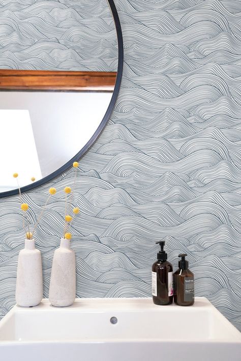 Beachy Bathroom Ideas Coastal Style, Ocean Theme Wallpaper, Neutral Boho Wallpaper, Thibaut Wallpaper Bathroom, California Coastal Interior Design, Water Mural, Beach Bathroom Design, Coastal Powder Room, Blue And White Coastal