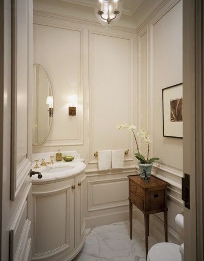 Good Life of Design: Very Small Bathrooms That Look Grande! Decorating With Antique Furniture, Tiny Half Bath, Very Small Bathroom, Millwork Details, Bathrooms Ideas, Powder Room Design, Corner Sink, Bad Inspiration, Half Bathroom