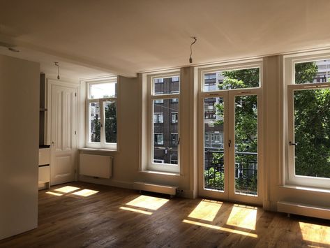 Old French Apartment Aesthetic, Amsterdam House Aesthetic, Apartments In Amsterdam, Netherlands Apartment Aesthetic, Apartment In Amsterdam, Amsterdam Canal House Interior, Amsterdam Home Interior, Old European Apartment, Amsterdam Apartment Aesthetic