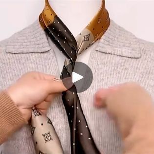 Adventure Fashion, Bra Tape, Ways To Tie Scarves, Soft Beauty, Fashion Vocabulary, Diy Clothes Life Hacks, Scarf Dress, Fashion Hacks, Hair Clothes