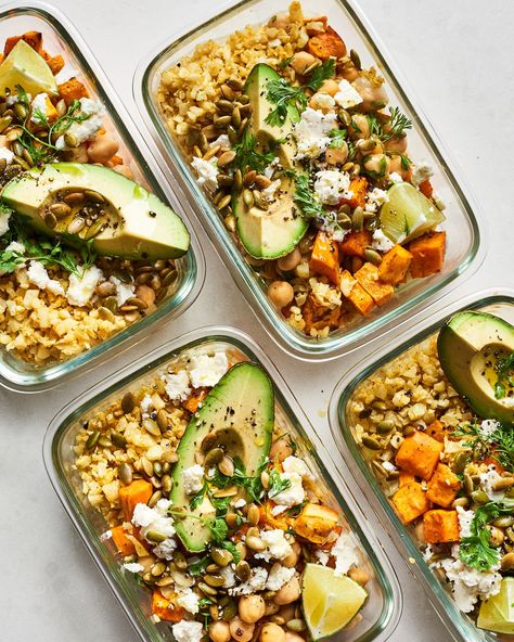 Lunch Bowl Recipe, Cheese Cauliflower, Rice Avocado, Cheap Lunch, Frozen Cauliflower Rice, Lunch Bowl, Make Ahead Lunches, Low Carb Vegan, Vegetarian Lunch