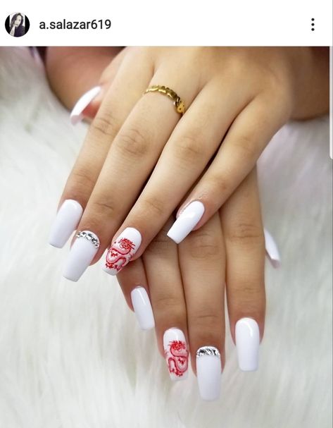 White dragon nails Dragon Nails Short, Chinese Dragon Nails, Dragon Nails Designs, Nails Dragon, Milky White Nails, Chinese Dragons, Dragon Nails, Short Acrylics, Short Nail