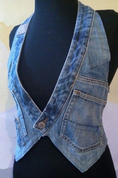 Jean Upcycle, Shirt Upcycle, Denim Diy Clothes, Upcycled Ideas, Denim Crafts Diy, Diy Kostüm, Blue Jeans Crafts, Denim Inspiration, Denim Quilt