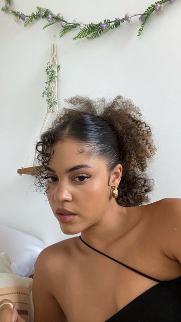 Curly Hair Slick Back, Curly Hair Looks, Hair Slick, Curly Hair Braids, Beautiful Black Hair, Slick Back, Hairdos For Curly Hair, Slick Hairstyles, Baddie Hairstyles