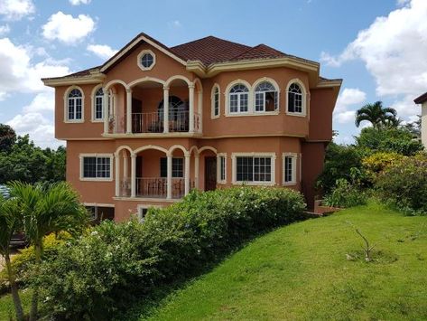 Modernly designed house in Mickinley Avenue, Mandeville for sale Jamaican House Design, Caribbean House Design, Houses In Jamaica, Mandeville Jamaica, Jamaica House, Manchester House, 3 Storey House, House Colour, Caribbean Homes