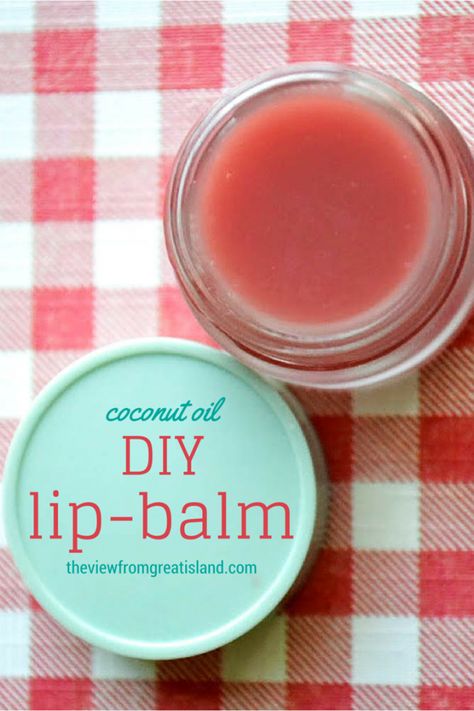 Diy Lip Balm Coconut Oil, Easy Lip Balm, Lip Balm Diy, Coconut Oil Lip Balm, The View From Great Island, Coconut Oil For Teeth, Diy Coconut Oil, Coconut Oil For Acne, Homemade Moisturizer