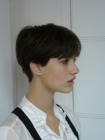 Long Face Shapes, Shot Hair Styles, Long Faces, Girl Short Hair, Short Hair Haircuts, Cut My Hair, Short Hair Styles Pixie, Grunge Hair, Pixie Hairstyles