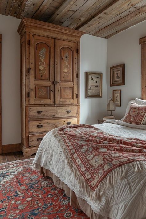 European Aesthetic Bedroom, Western Style Bedroom Ideas, Western Style Bedroom, Rustic Farmhouse Bedroom Ideas, Rustic Cabin In The Woods, Spain Villa, House Addition Ideas, Western Bedroom Ideas, Cowboy Bedroom