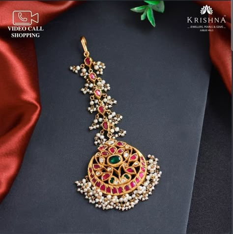 Maangtikka Designs Gold, Jada Models, Polki Tikka, Diamond Tikka, Vanki Designs Jewellery, Black Check Dress, Tikka Designs, Pretty Gold Necklaces, Lakshmi Pooja