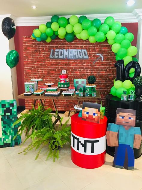 Minecraft Backdrop, Minecraft Bday, Minecraft, Photo And Video, Instagram Photos, Instagram Photo, Birthday, 10 Things, Instagram