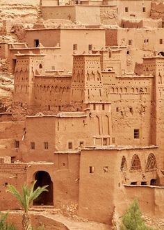 BUILT OF MUD AND STRAW }{ in Aït Benhaddou is a fortified city, or ksar, along the former caravan route between the Sahara and Marrakech in present-day Morocco. تاج محل, Fortified City, Morocco Africa, Desert City, Morocco Travel, Marrakech Morocco, المملكة العربية السعودية, In The Desert, Africa Travel