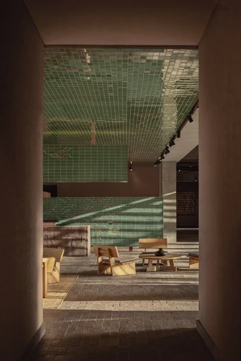 YinjiSpace - Esrawe Studio x Albor Hotel, Tapestry Collection by Hilton Glass Roof Extension, Open Plan Apartment, Mountain Interiors, Roof Extension, Mexico Hotels, Street House, Retail Interior, Green Tile, Hilton Hotel