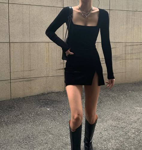 Bodycon Dress Outfit, Mode Inspo, Black Bodycon Dress, Looks Chic, 가을 패션, Fashion Baby, Mode Inspiration, Looks Vintage, Dress Outfit