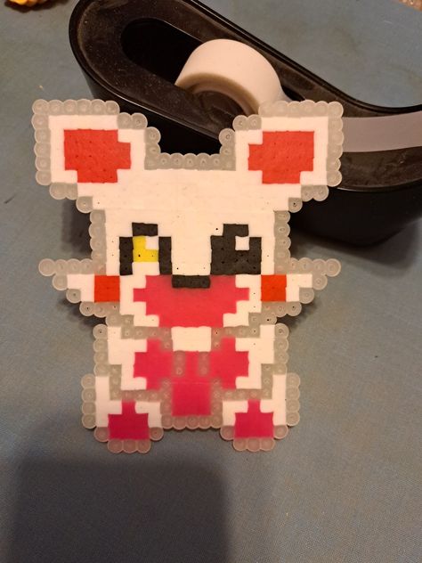 Perler Beads Pattern, Mangle Fnaf, Kandi Ideas, Perler Ideas, Beads Pattern, Hama Beads Patterns, Christmas Feeling, Bead Ideas, Fnaf Characters