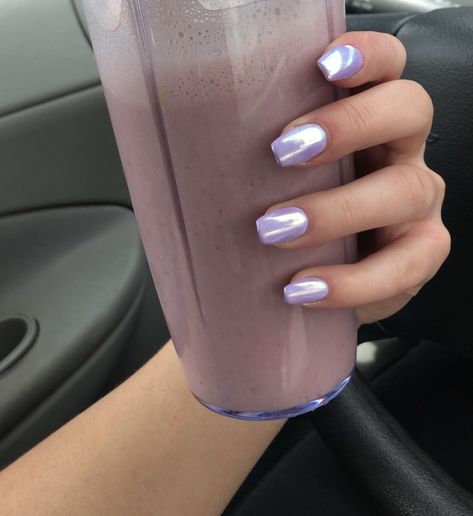 Pink Chrome Acrylic Nails Coffin, Gel Manicure Short Nails Chrome, Short Acrylic Nails Crome, White With Purple Chrome, Gel Nails Ideas Short Chrome, Purple Chrome Nails By Skin Tone Range, Lilac Chrome Nails Short, Chrome Violet Nails, Short Summer Chrome Nails