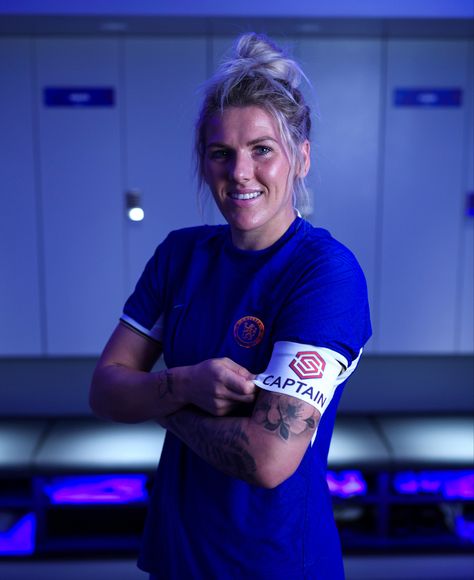 millie bright Millie Bright, Chelsea Women, England Players, Usa Soccer Women, Usa Soccer, Silly Girls, Football Pictures, Womens Football, Football Club