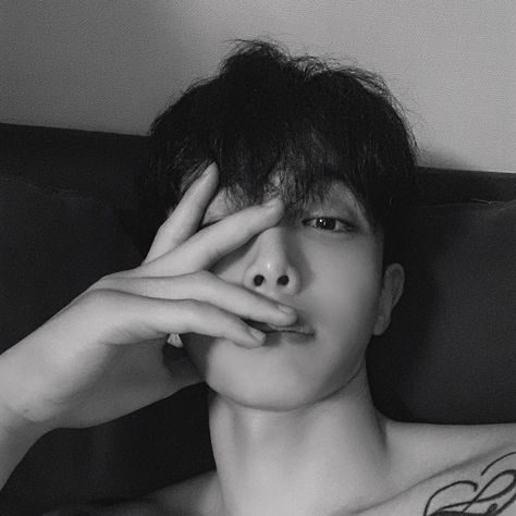 Bnw Port, Boyfriend Haircut, Brp Port Rpw Icon, Male Model Face, Korean Picture, Cool Boy Image, Cute Asian Guys, Classy Photography, Model Face