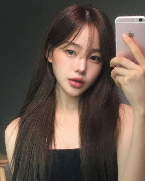 Korean Curtain Bangs Long Hair, Asian Bangs Long Hair, Wispy Front Bangs, Korean Curtain Bangs, Bangs Korean, Long Hair Bangs, Korean Bangs, Bang Hair, Soft Bangs