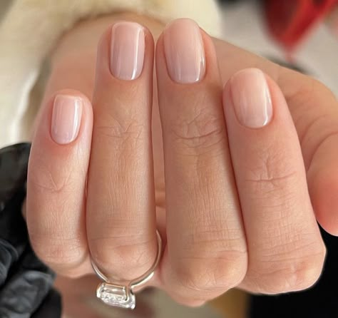 Natural Wedding Nails, Simple Wedding Nails, Bridal Manicure, Engagement Nails, Wedding Manicure, Milky Nails, Sofia Richie, Bride Nails, Neutral Nails