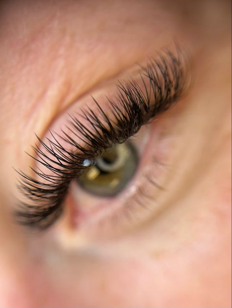 Aesthetic Lash Posts, Lash Aesthetic Instagram, Eyelash Extensions Photography, Lash Extension Photography, Lash Extension Aesthetic Instagram, Eyelash Extensions Aftercare, Brow Lash, Microblading, Lash Extensions