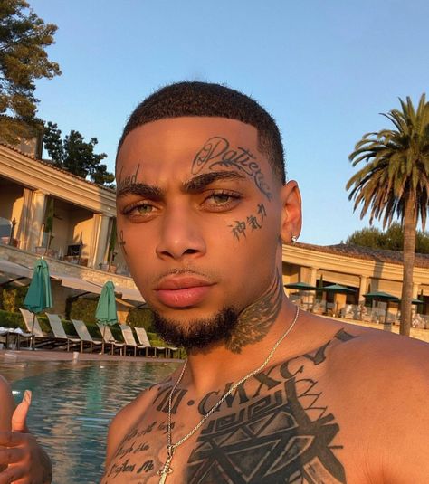 Guys With Face Tattoos, Minimal Chest Tattoo Men, Mens Face Tattoos, Wattpad Characters, Sagging Pants, Tattoos Inspiration, Light Skin Men, Cool Arm Tattoos, Chest Tattoo Men