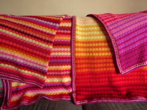 DSC02823 Cal Blanket, Stylecraft Special Dk, Christmas Fabric Crafts, Aran Knitting Patterns, Striped Blanket, Chunky Knitting Patterns, Chunky Knitting, Striped Blankets, Blanket Yarn