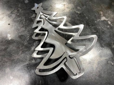 Laser Engraved Business Cards, Profitable Crafts, Plasma Table, Metal Christmas Tree, Cnc Design, Metal Christmas, Cnc Plasma, Metal Projects, Water Jet