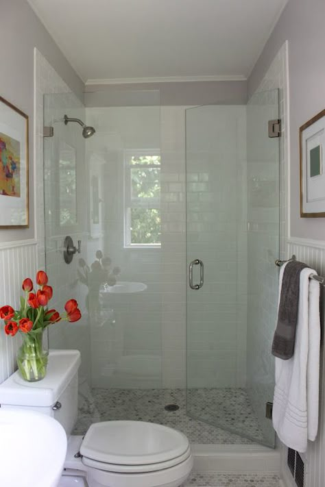 master bathroom inspiration Toilette Design, Small Bathroom With Shower, Bath Redo, Bad Inspiration, Master Bath Remodel, Bathroom Remodel Shower, Basement Bathroom, Bathroom Redo, Shower Remodel