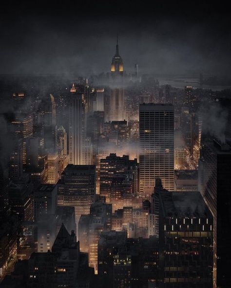 Art Of Silence, City Skyline Night, Abstract Art Images, Dark City, New York Photos, Matte Painting, Dark Skies, A Hero, Night City