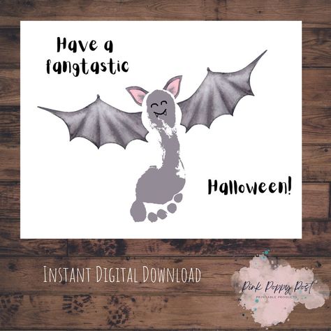 Bat Feet Craft, Footprint Bats Halloween Crafts, Bat Footprint Craft, Footprint Ghost Craft, Bat Art For Toddlers, October Footprint Art For Infants, Baby Halloween Arts And Crafts, Bat Footprint Art, Spooky Kids Crafts