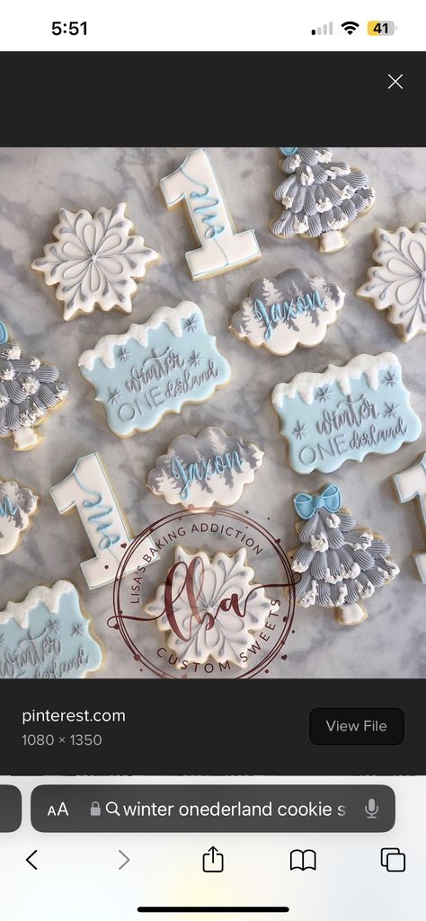 Winter Onederland Desserts, Winter Onederland Cookies Boy, Winter Onederland Cookies, Onederland Cookies, Cookie Themes, Specialty Cookies, First Birthday Winter, First Birthday Cookies, Winter Onederland Birthday Party