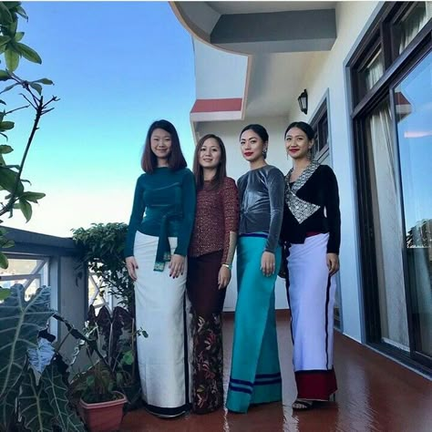 @rubysailo  #northeastyle #stayfashionablytraditional #mizoram Mizoram Traditional Dress, India Traditional Dress, Simple Kurti, Dress Designing, Traditional Attires, Traditional Dresses Designs, Grunge Jewelry, Northeast India, Sunday Style