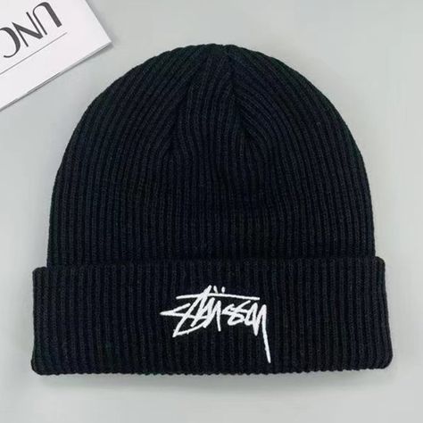 STUSSY knitted hat black Stussy Hat, Vineyard Vines Hat, Spring Cups, Taylor Swift Christmas, Hats Beanie, Jester Hat, Cabbie Hat, Logo Yellow, New Era 39thirty